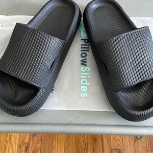 Pillow slides